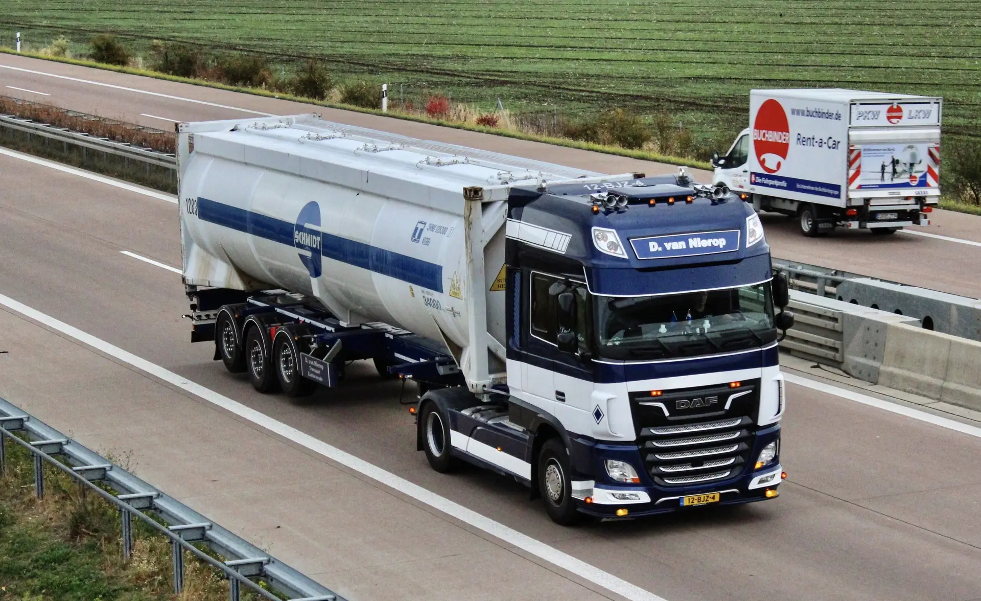 Over ons - D. van Nierop Transport